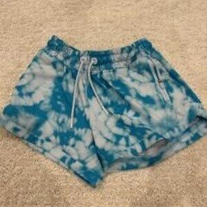 Athleta Girl All Play 3" Short Size Medium